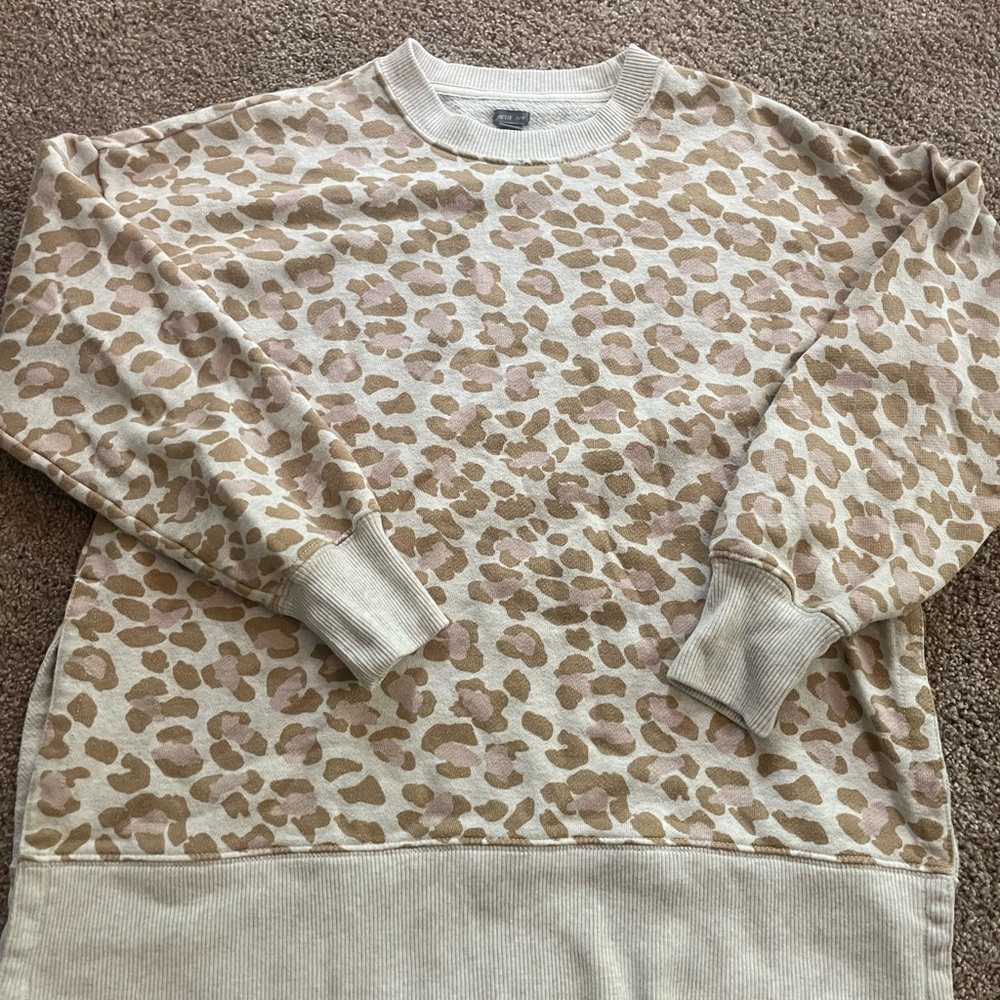 Aerie Cheetah print sweatshirt